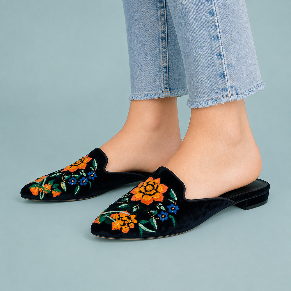 J. Crew Size 6 Black Floral Embroidered Velvet Smoking Slippper Mule Flats